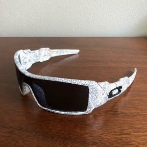 Oakley Oil Rig Sunglasses White